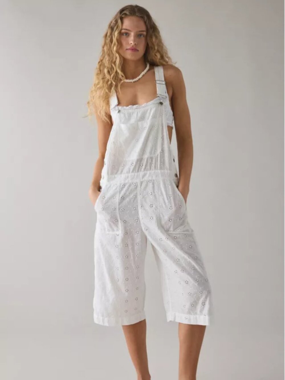 BDG Billy Semi-Sheer Eyelet Lace Shortall in XXS-NWT!